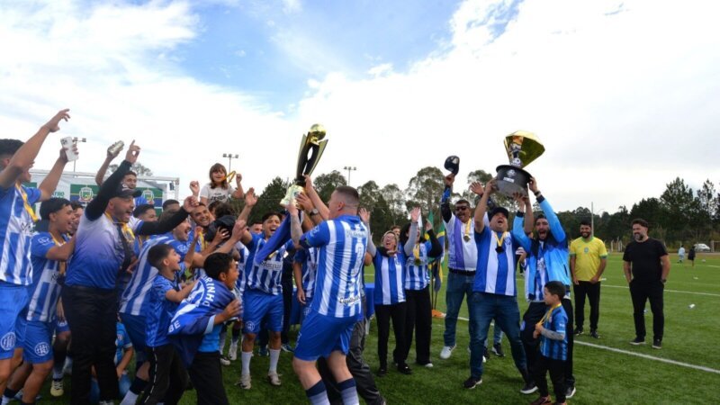 Pinheirinho conquista a taça do QBZÃO 2026 em Quatro Barras