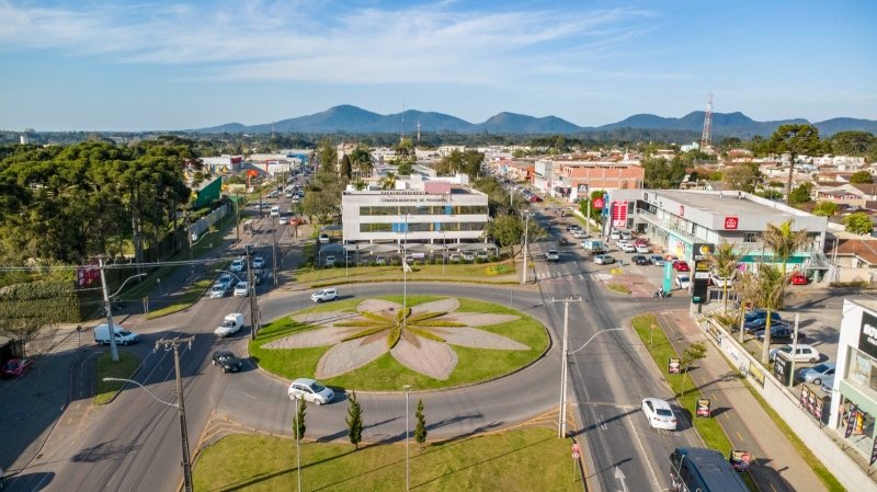 Piraquara abre PSS para professores com salário de R$ 2.565,32
